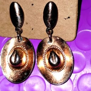 Gorgeous vintage golden cowboy hat dangle earrings